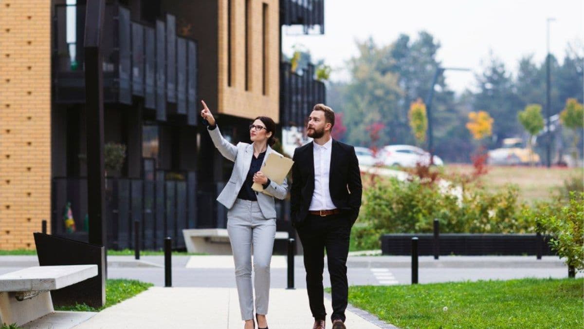 One-in-five investors snatch up interstate properties